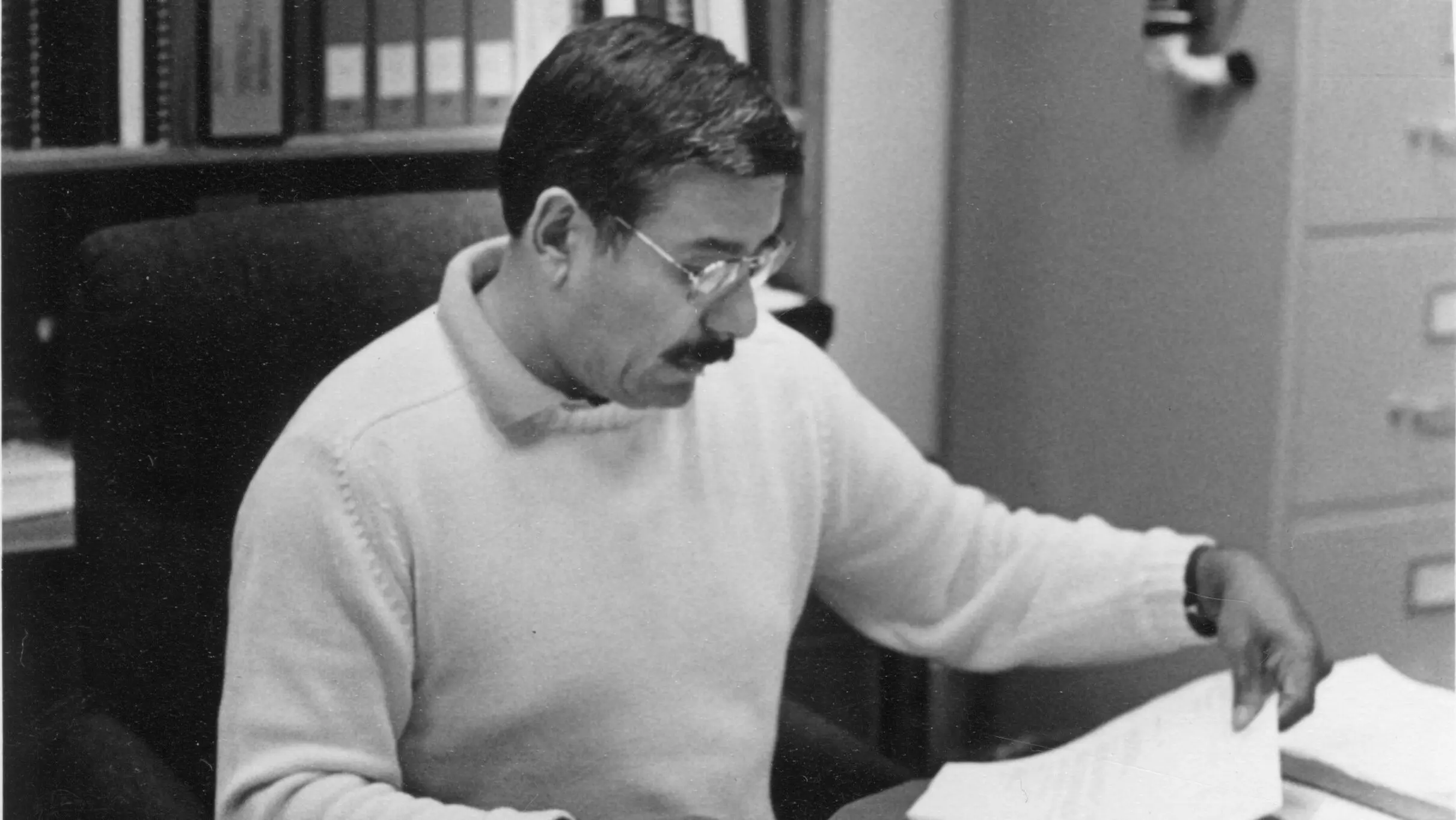 Joe Serna at work in his office in 1985,
