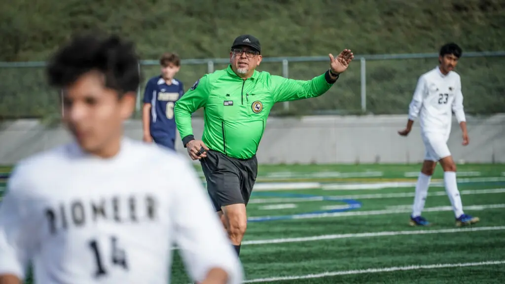 Referee