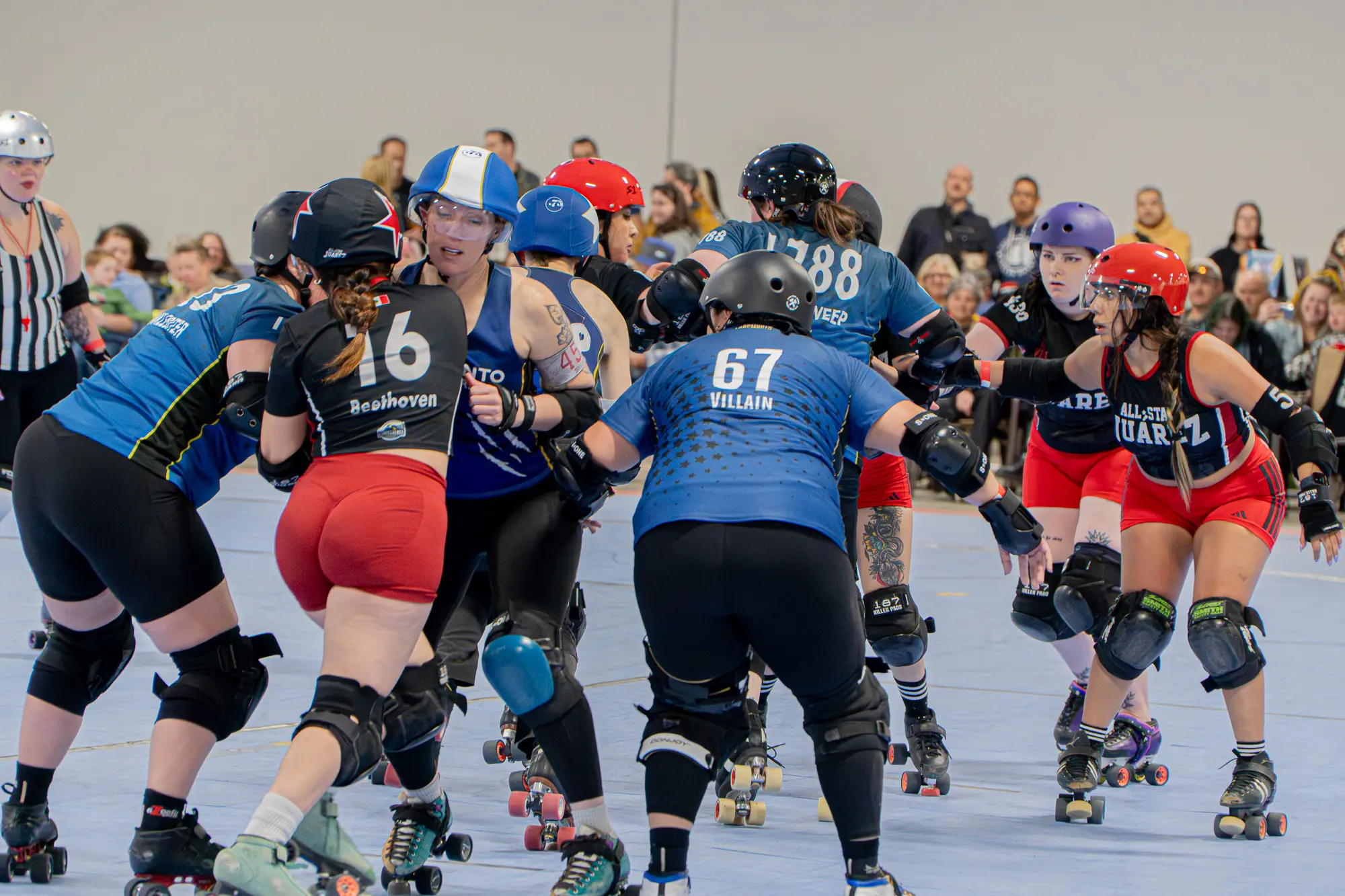 Sacramento roller derby game