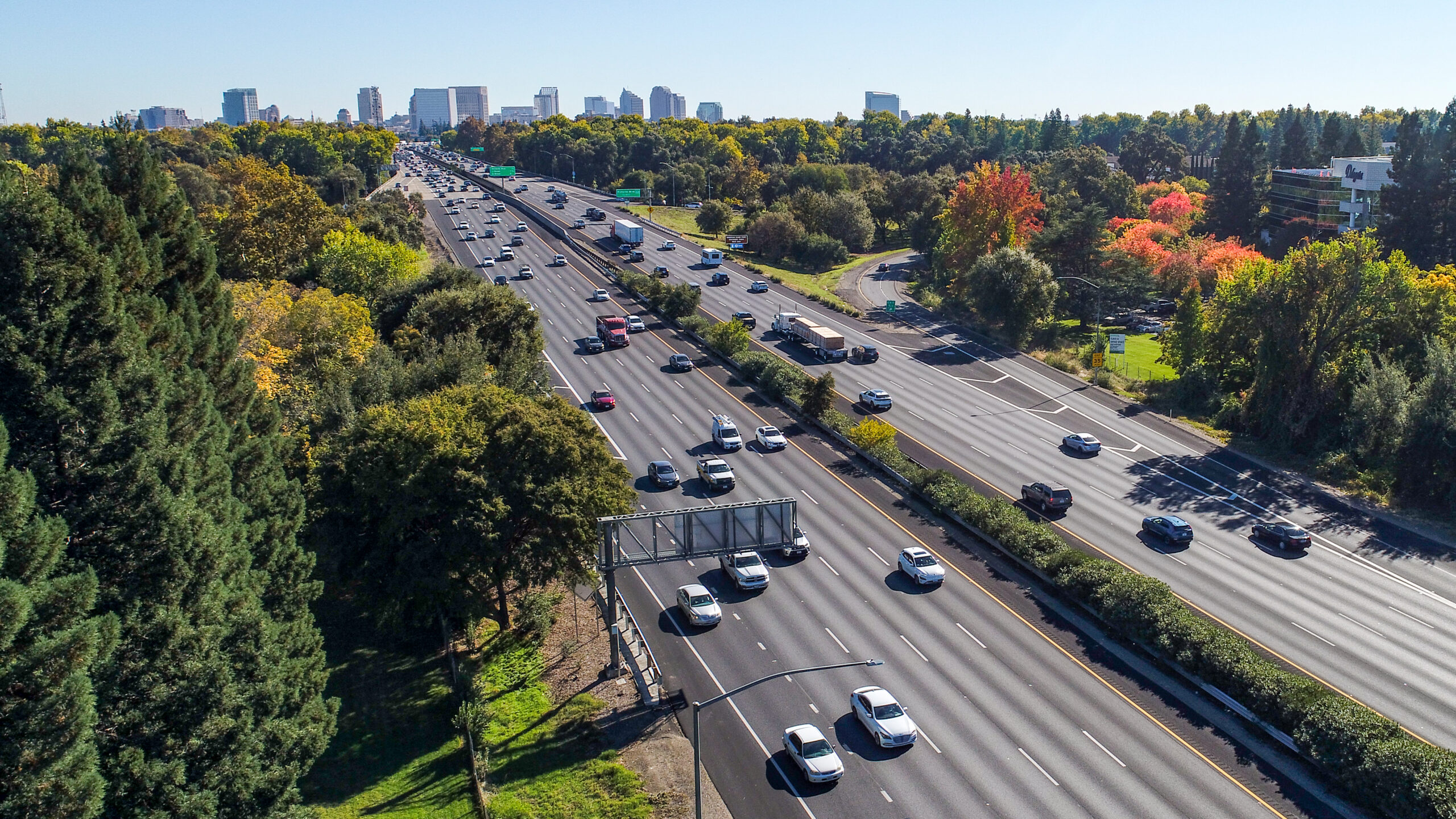 More toll lanes in the works for Sacramento region freeways