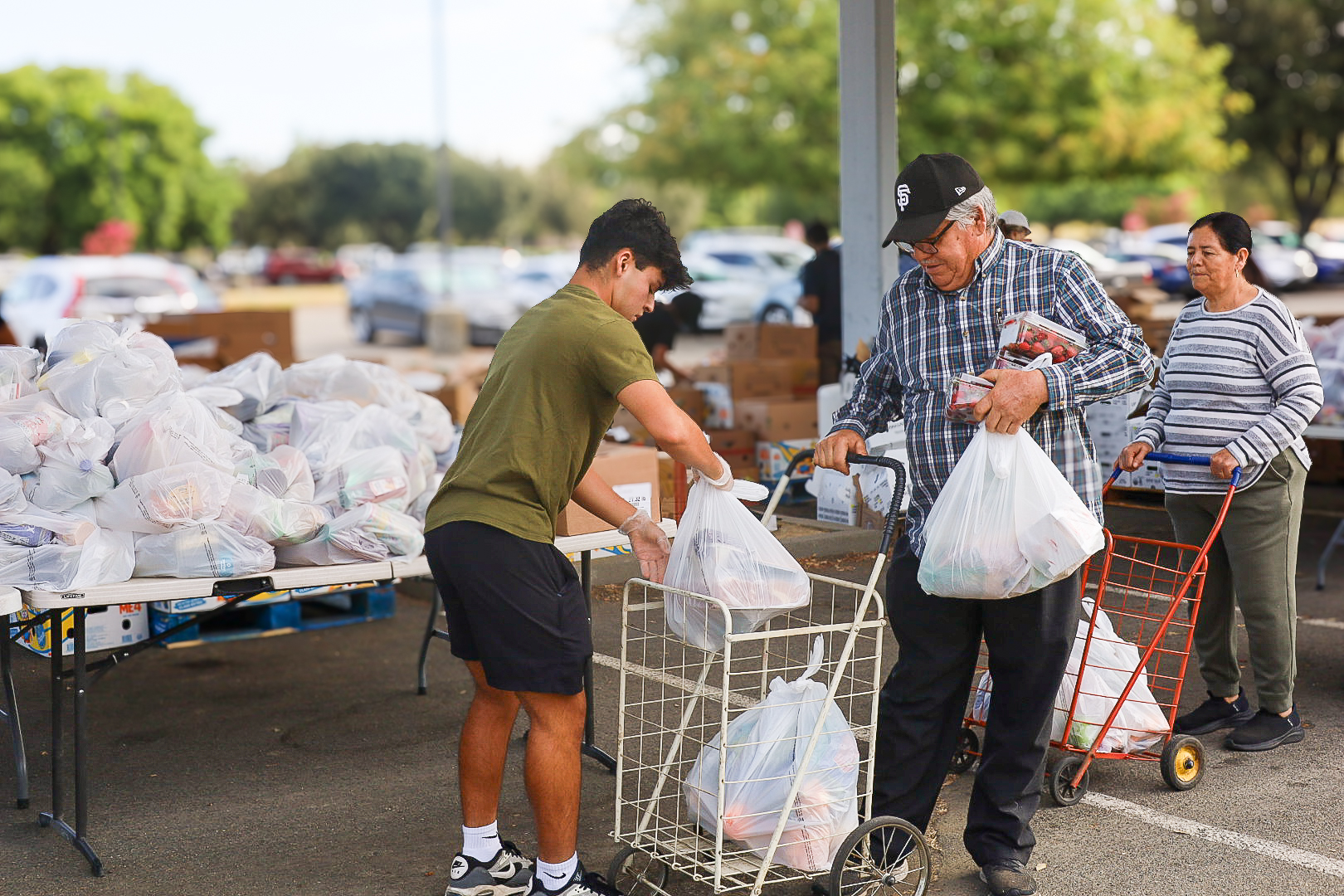 Food distribution at Woodland Community College.