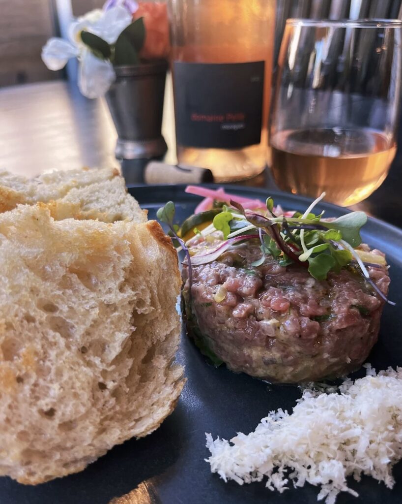 Beef tartare at Magpie