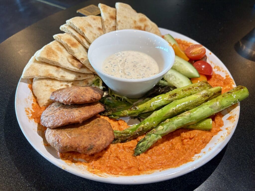 Birdie's veggie platter