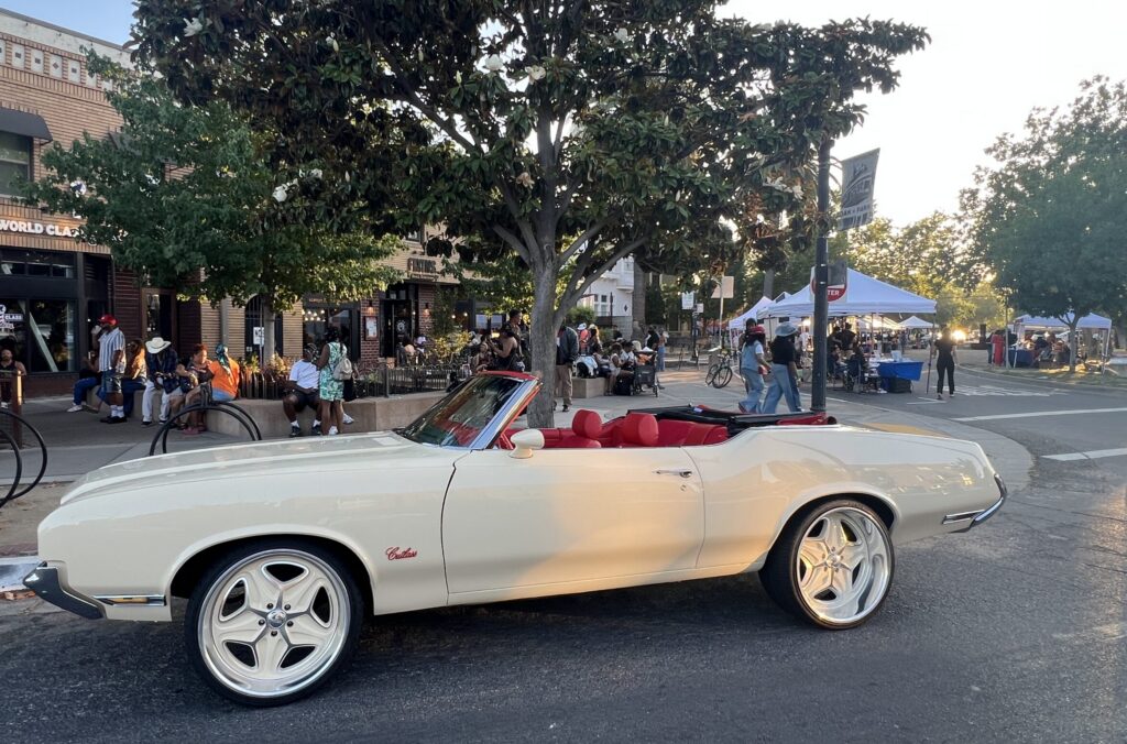 Car in Oak Park