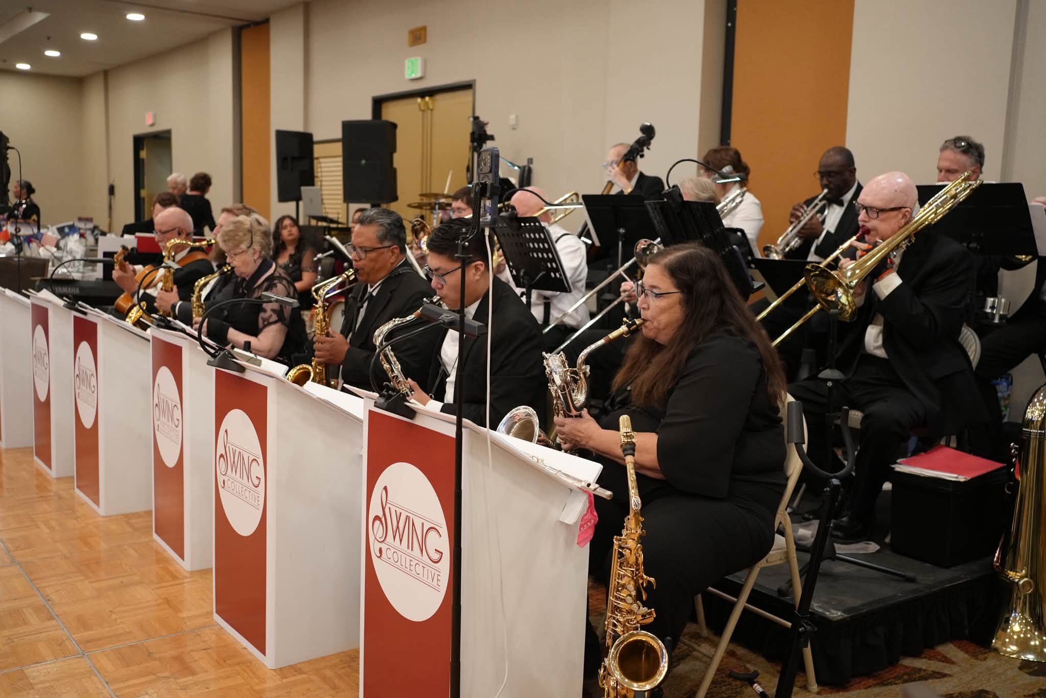 Swing band